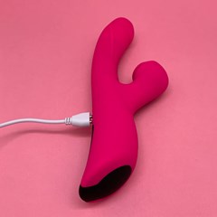 Clit' Party Rabbit 2